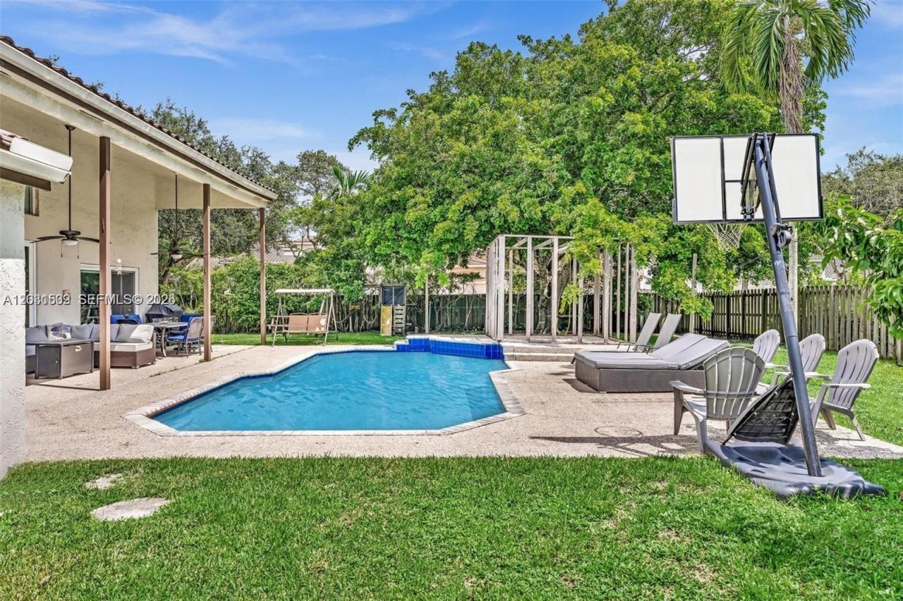 3877 Bimini Ave , Cooper City, FL 33026 Photo