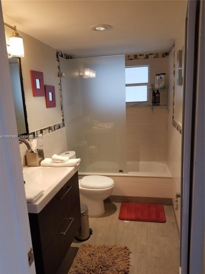 1075 93rd St , Unit 206, Bay Harbor Islands, FL 33154 Photo