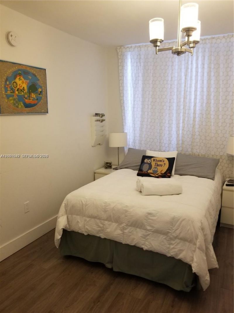 1075 93rd St , Unit 206, Bay Harbor Islands, FL 33154 Photo