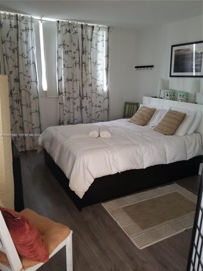 1075 93rd St , Unit 206, Bay Harbor Islands, FL 33154 Photo