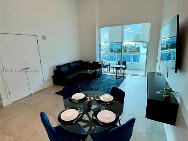 1080 Brickell Ave , Unit 1107, Miami, FL 33131