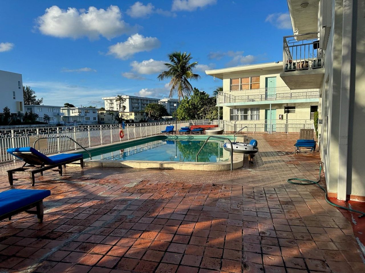 1275 Marseille Dr , Unit 40, Miami Beach, FL 33141 Photo