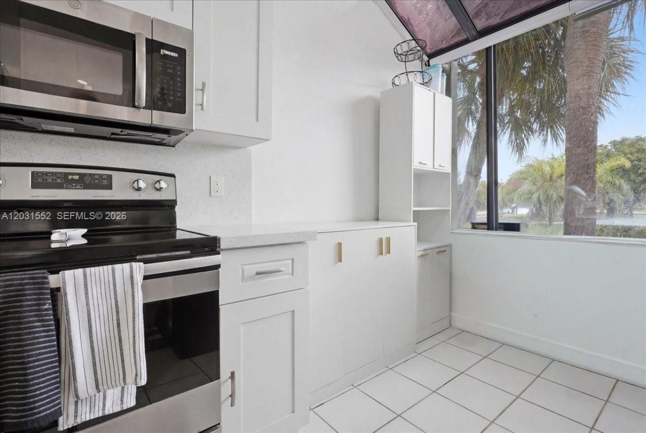 9839 SW 138th Ave, Unit FA2R, Miami, FL 33186 Photo