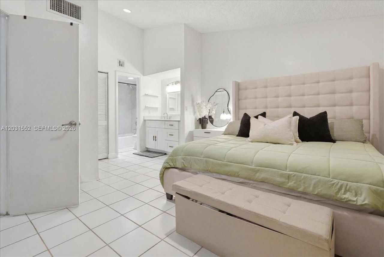 9839 SW 138th Ave, Unit FA2R, Miami, FL 33186 Photo