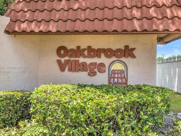 2316 SW 81st Way, Unit 8, North Lauderdale, FL 33068