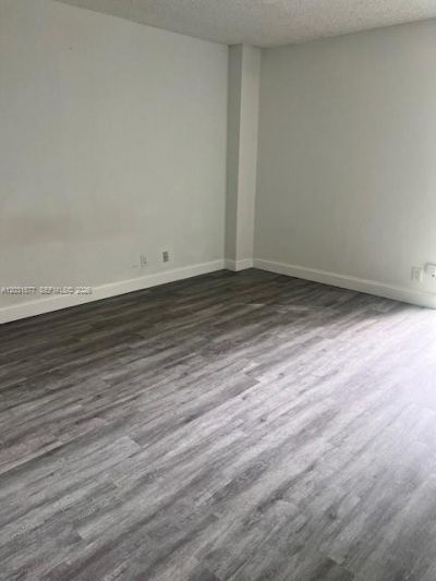 3475 N Country Club Dr , Unit 204, Aventura, FL 33180 Photo