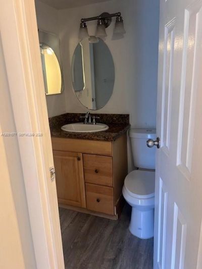 3475 N Country Club Dr , Unit 204, Aventura, FL 33180 Photo
