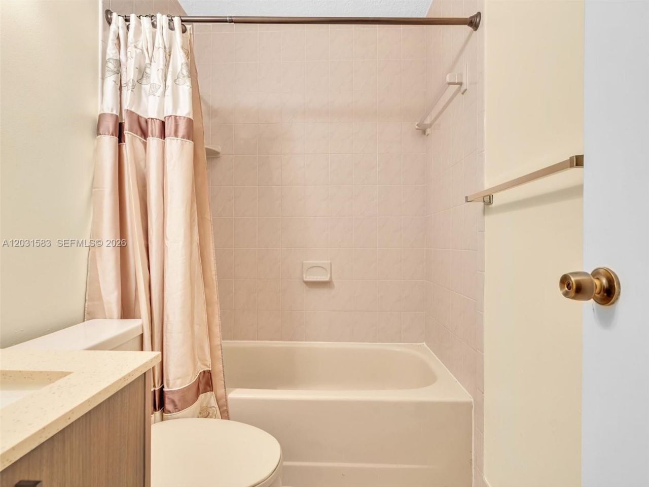 10828 SW 72nd St , Unit 205, Miami, FL 33173 Photo
