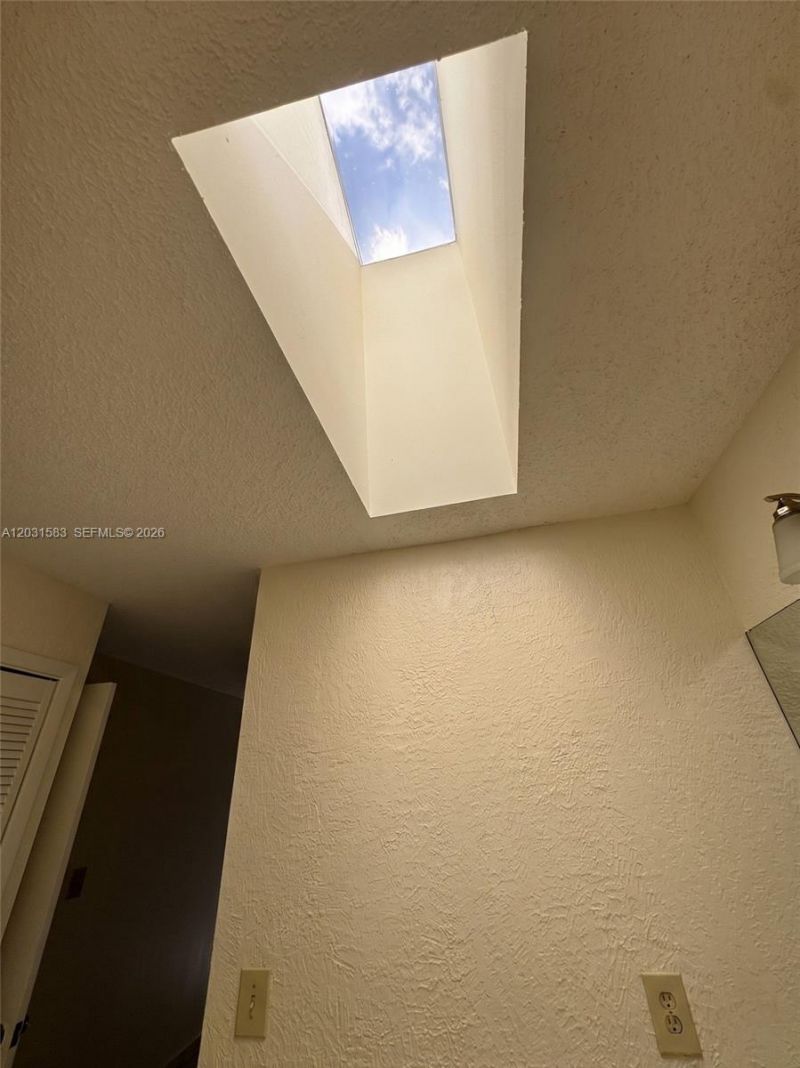 10828 SW 72nd St , Unit 205, Miami, FL 33173 Photo