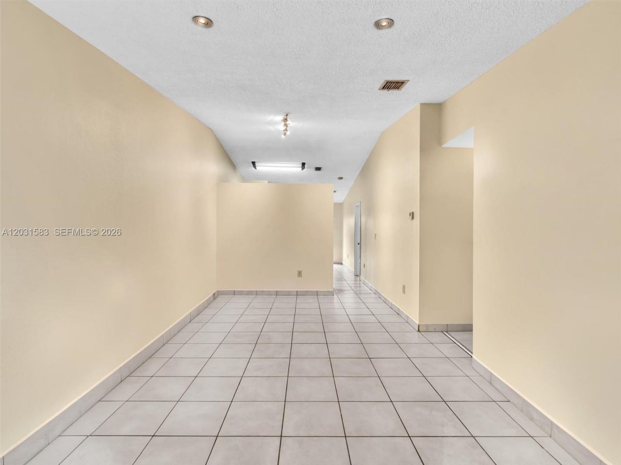 10828 SW 72nd St , Unit 205, Miami, FL 33173 Photo