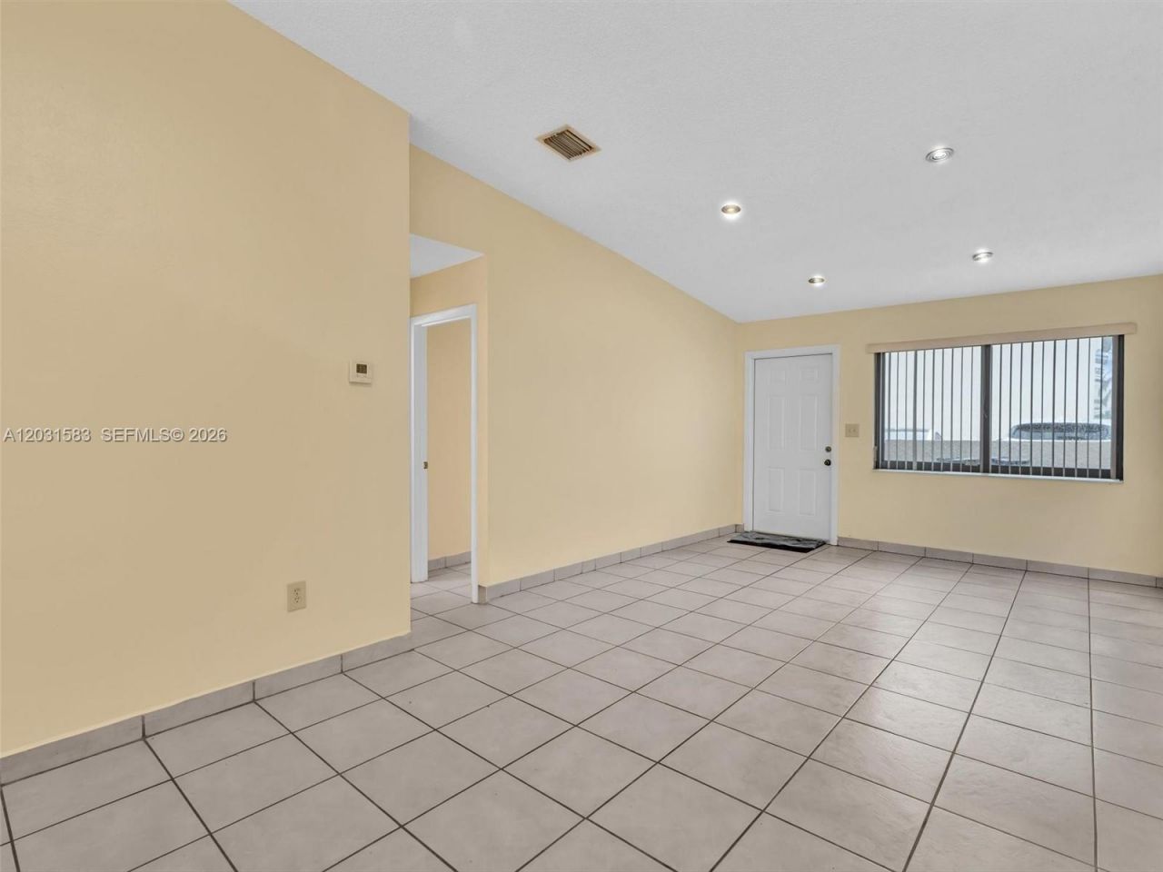 10828 SW 72nd St , Unit 205, Miami, FL 33173 Photo