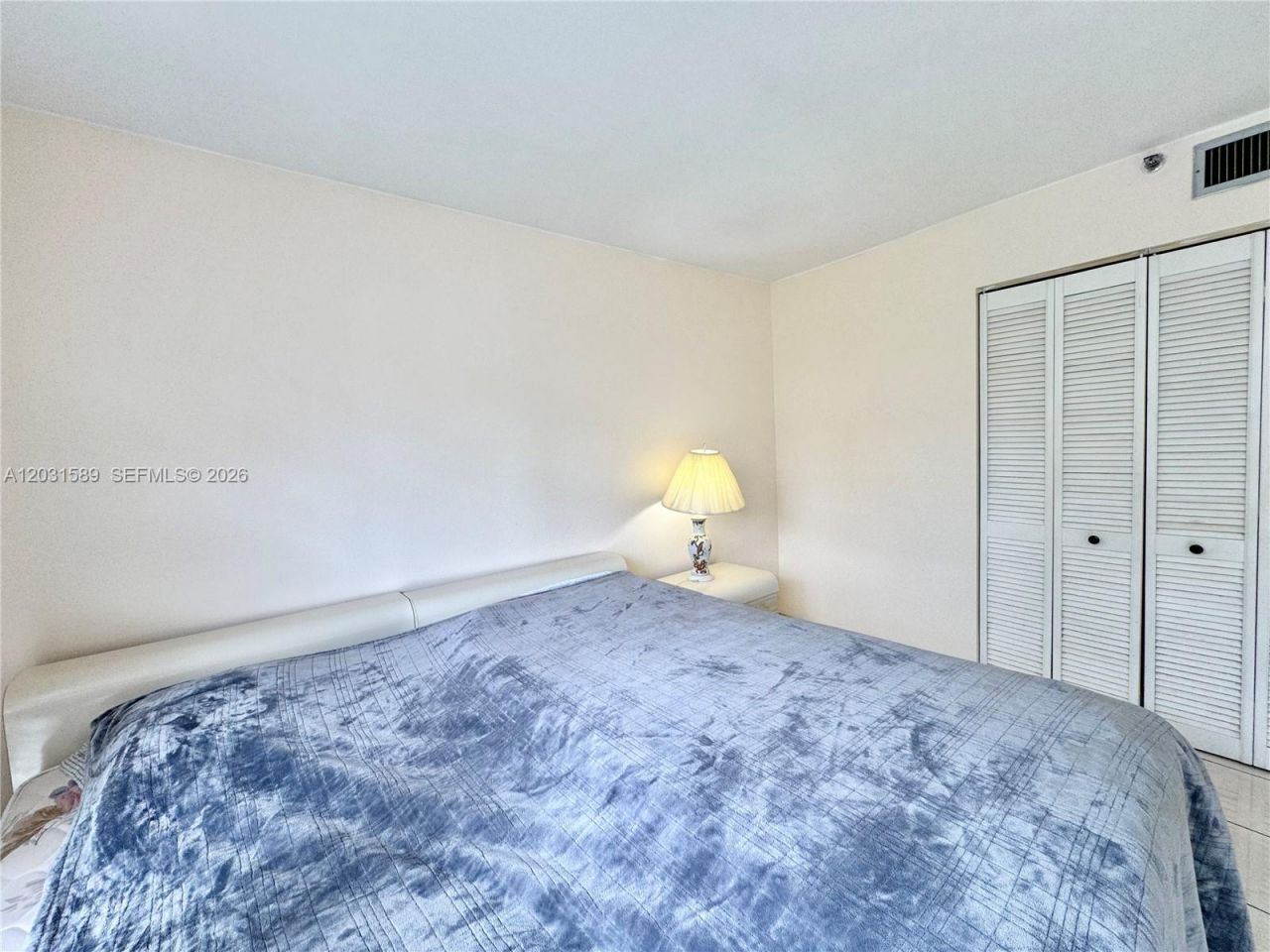 17600 N Bay Rd, Unit N302, Sunny Isles Beach, FL 33160 Photo