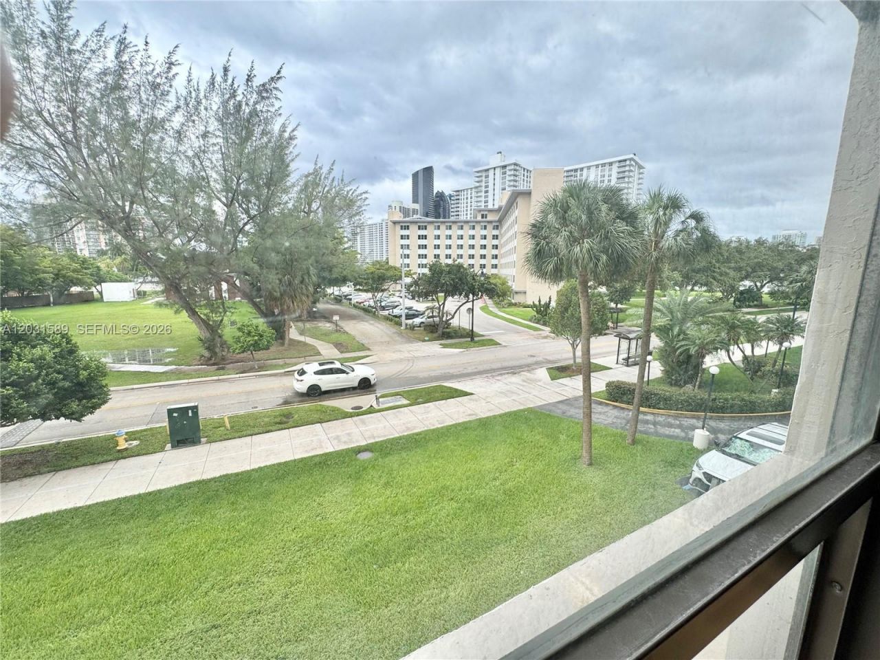 17600 N Bay Rd, Unit N302, Sunny Isles Beach, FL 33160 Photo