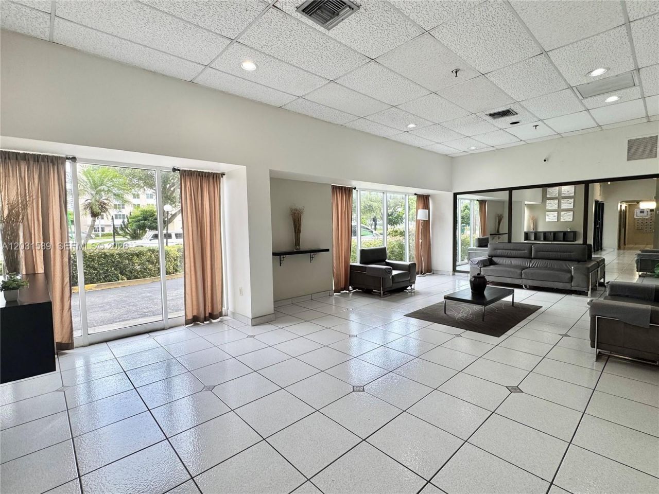 17600 N Bay Rd, Unit N302, Sunny Isles Beach, FL 33160 Photo