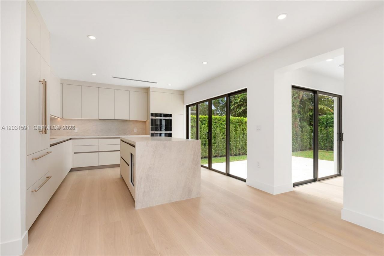 118 Sarto Ave , Coral Gables, FL 33134 Photo