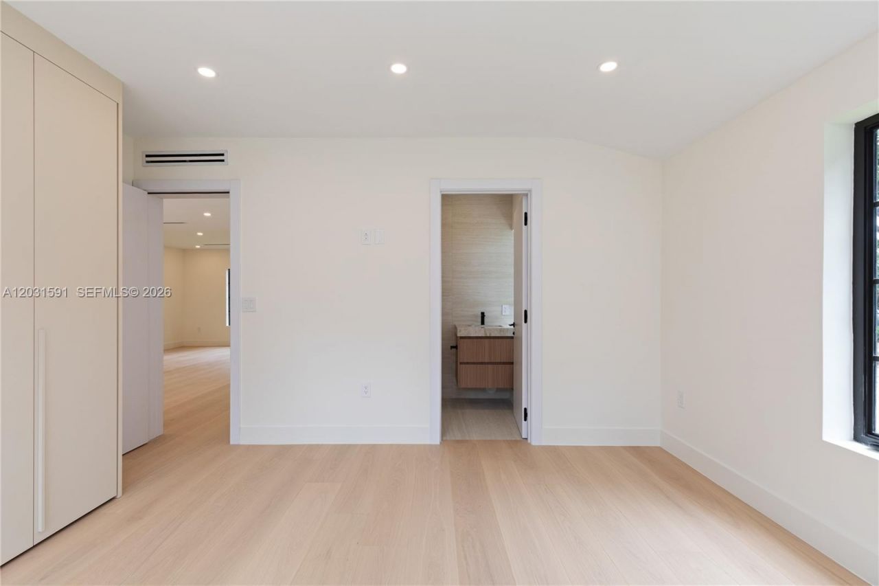 118 Sarto Ave , Coral Gables, FL 33134 Photo