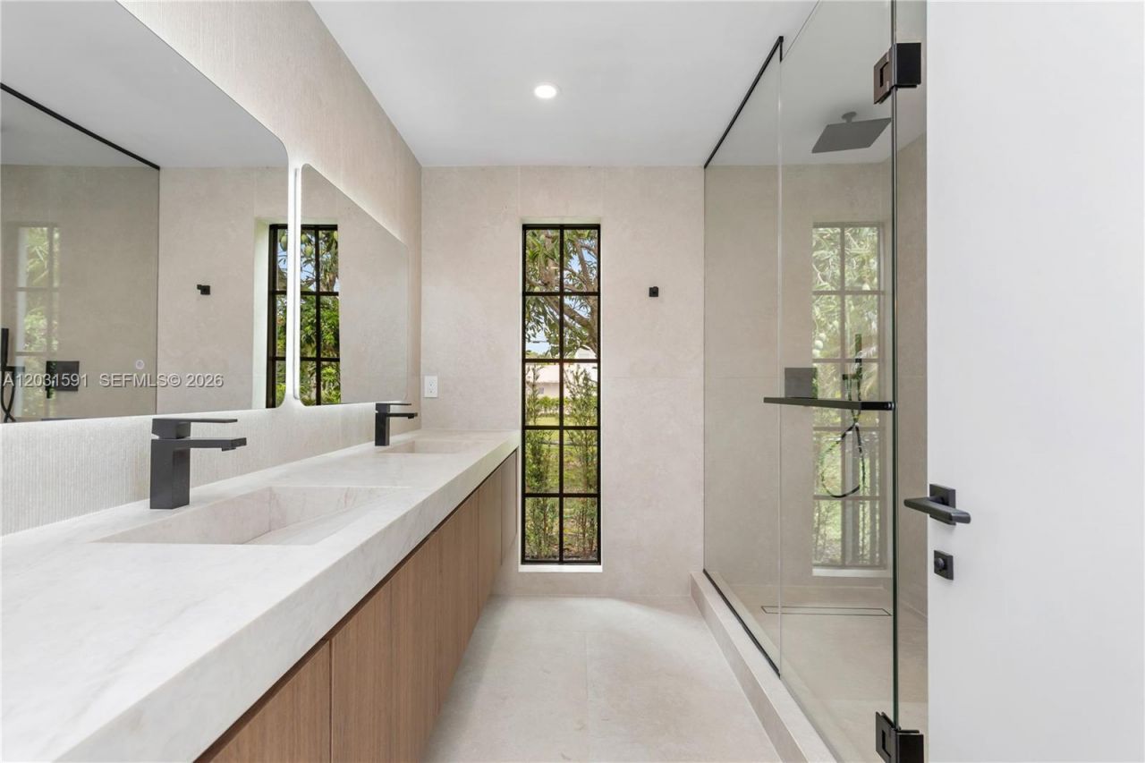 118 Sarto Ave , Coral Gables, FL 33134 Photo