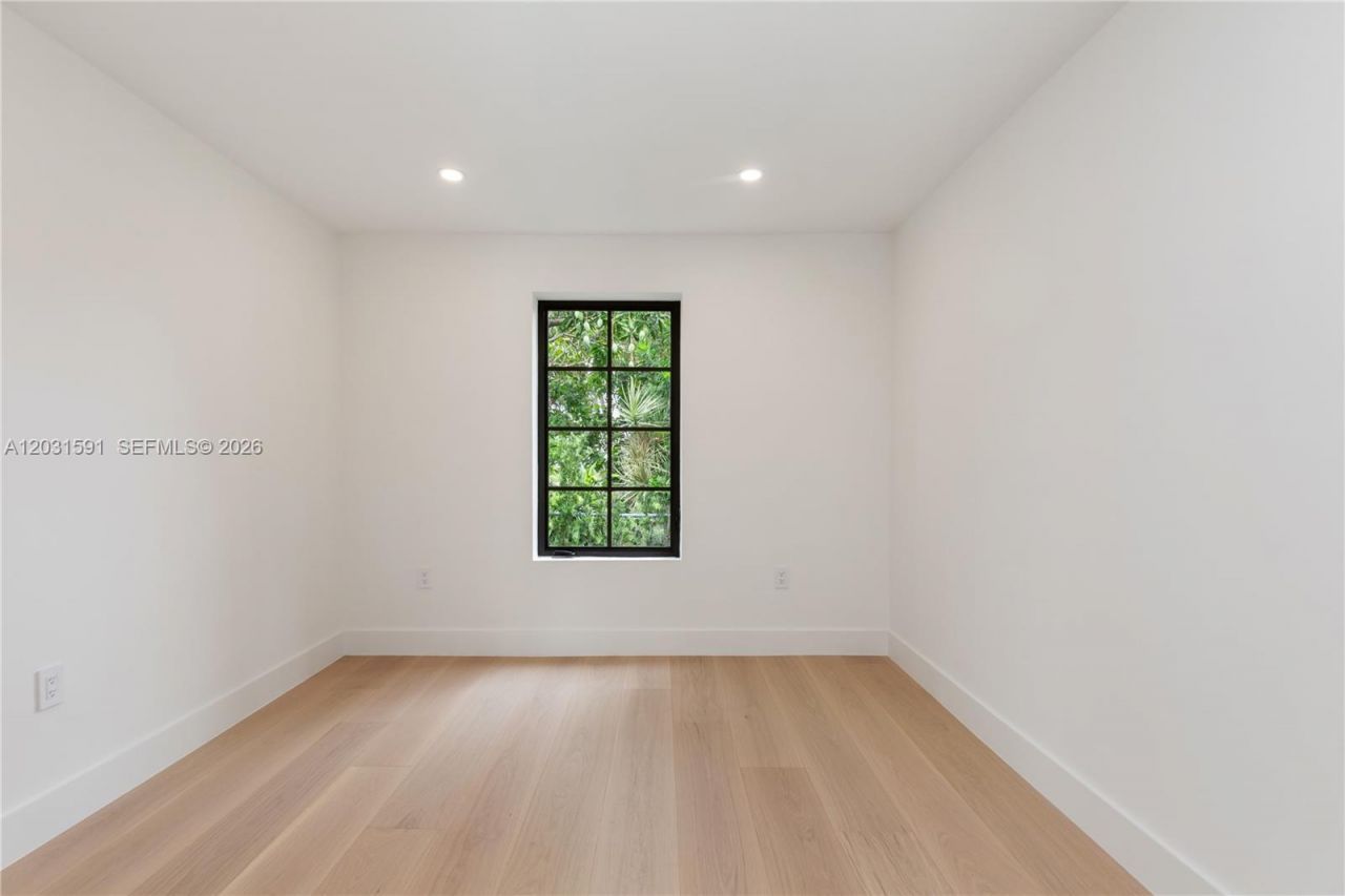 118 Sarto Ave , Coral Gables, FL 33134 Photo