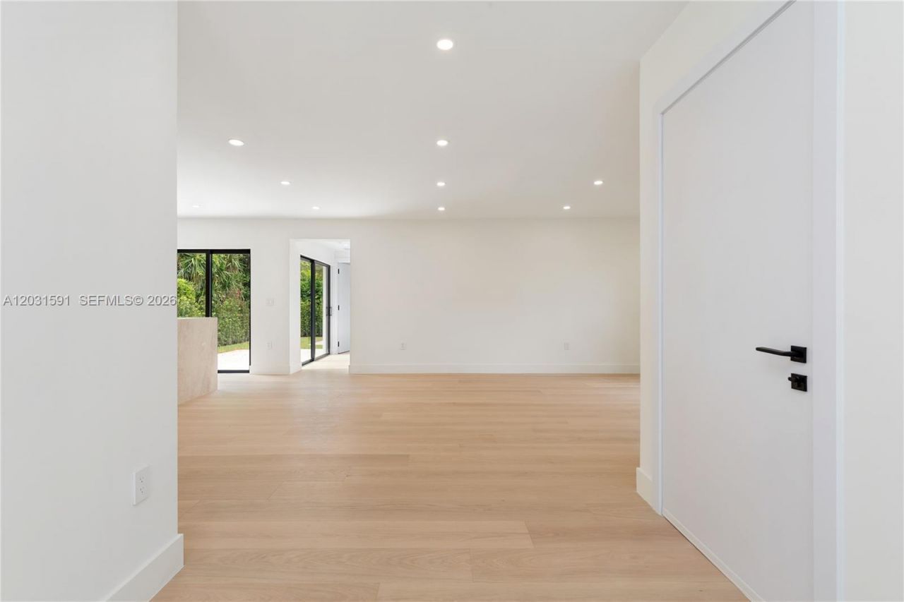 118 Sarto Ave , Coral Gables, FL 33134 Photo