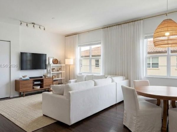 420 15th St , Unit 307, Miami Beach, FL 33139