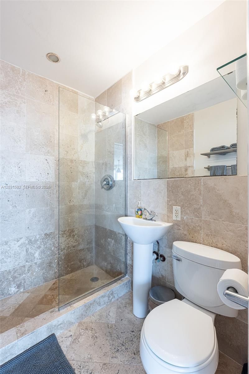 420 15th St , Unit 307, Miami Beach, FL 33139 Photo