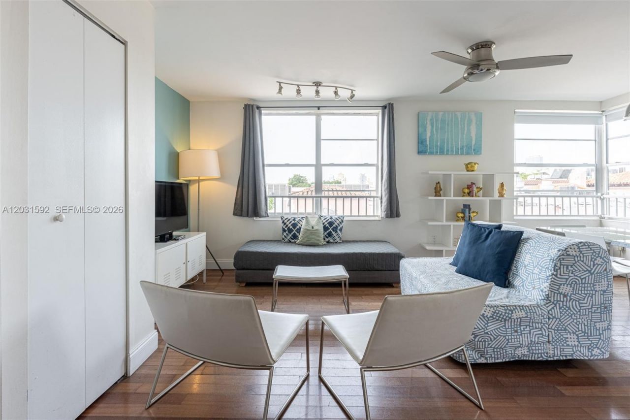 420 15th St , Unit 307, Miami Beach, FL 33139 Photo