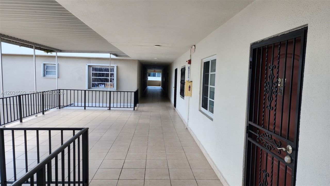 9000 SW 24th St , Unit 217A, Miami, FL 33165 Photo