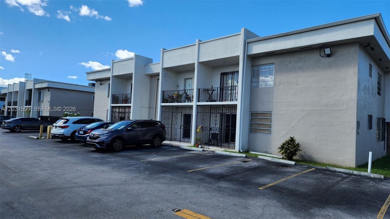 9000 SW 24th St , Unit 217A, Miami, FL 33165 Photo