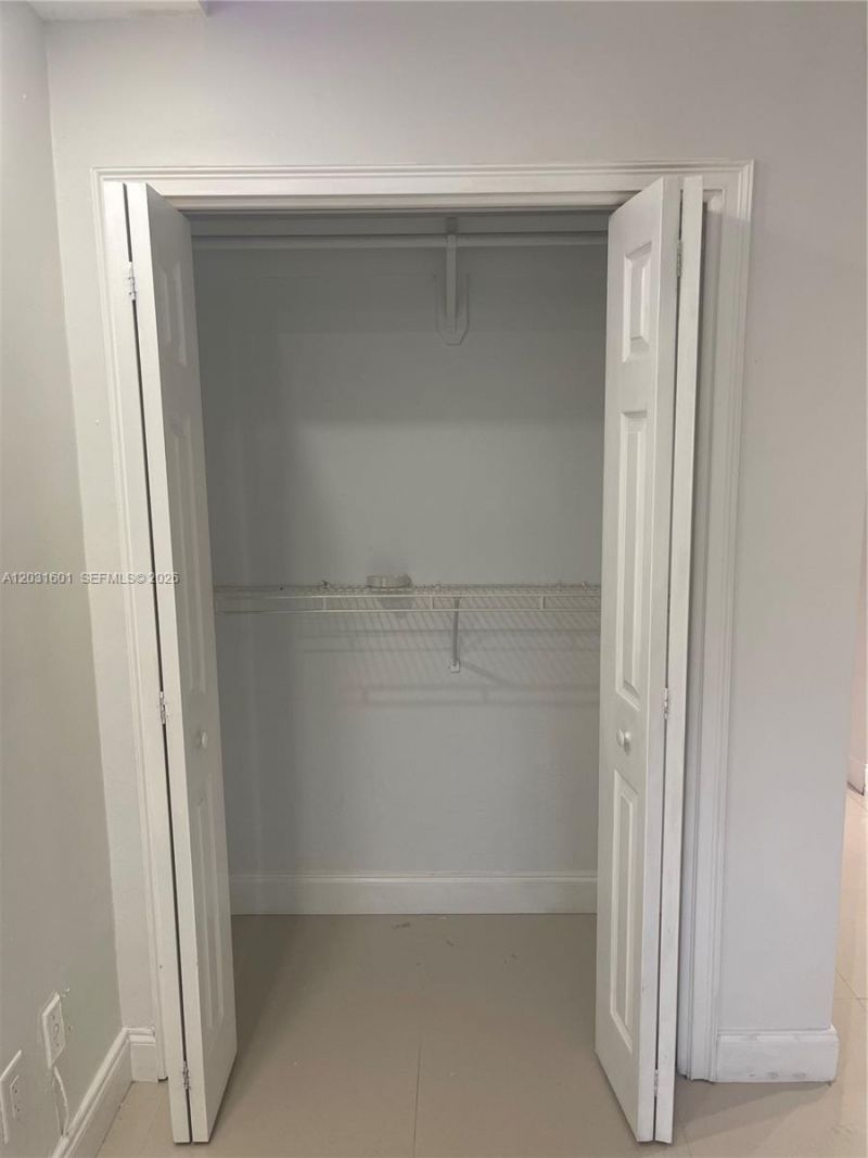 7505 SW 82nd St , Unit 212, Miami, FL 33143 Photo
