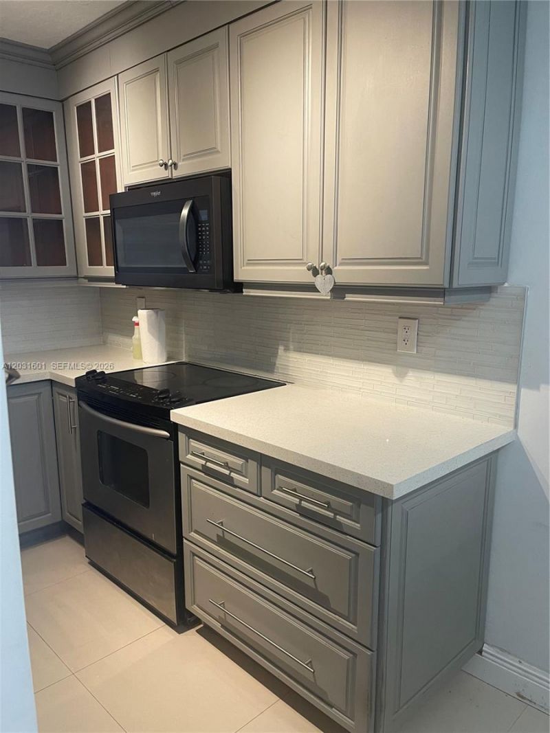 7505 SW 82nd St , Unit 212, Miami, FL 33143 Photo