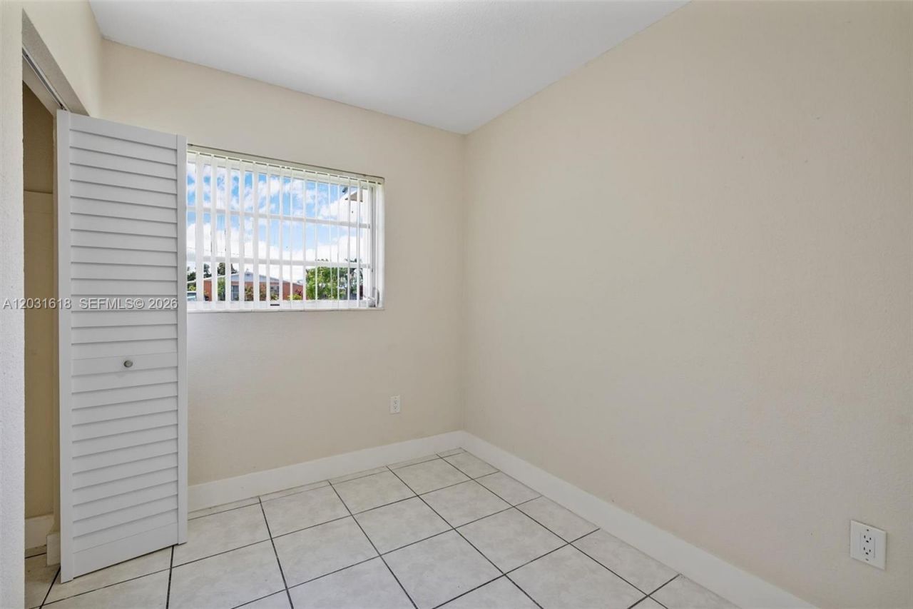 14755 SW 302nd St , Unit n/a, Homestead, FL 33033 Photo