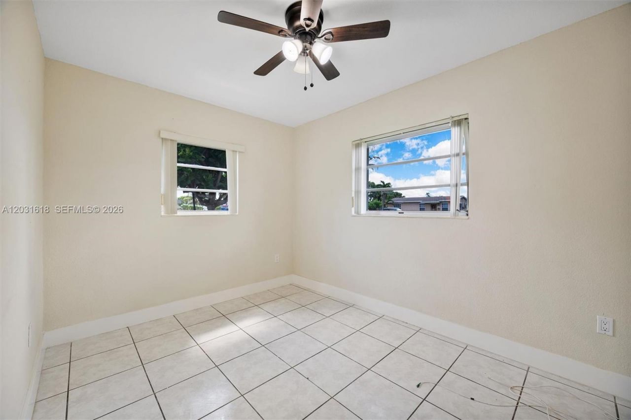 14755 SW 302nd St , Unit n/a, Homestead, FL 33033 Photo