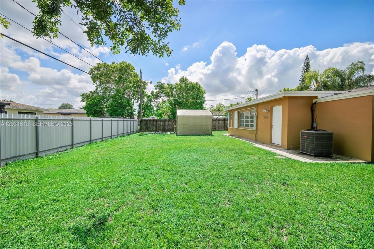 14755 SW 302nd St , Unit n/a, Homestead, FL 33033 Photo