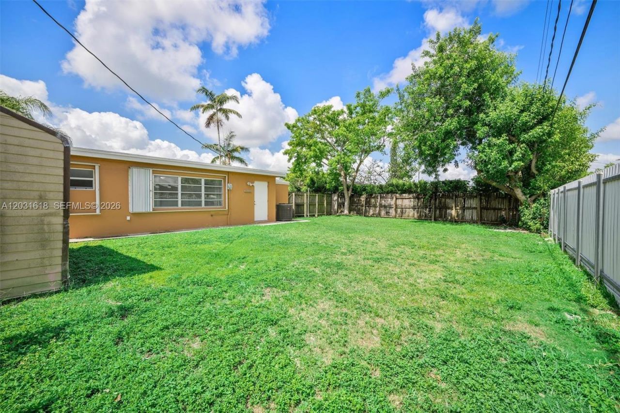 14755 SW 302nd St , Unit n/a, Homestead, FL 33033 Photo