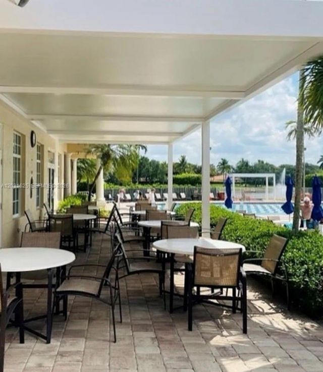 1032 Silktree Ln, Weston, FL 33327 Photo