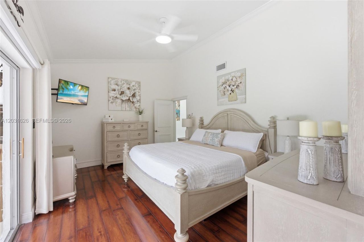 943 SW 149th Way, Sunrise, FL 33326 Photo