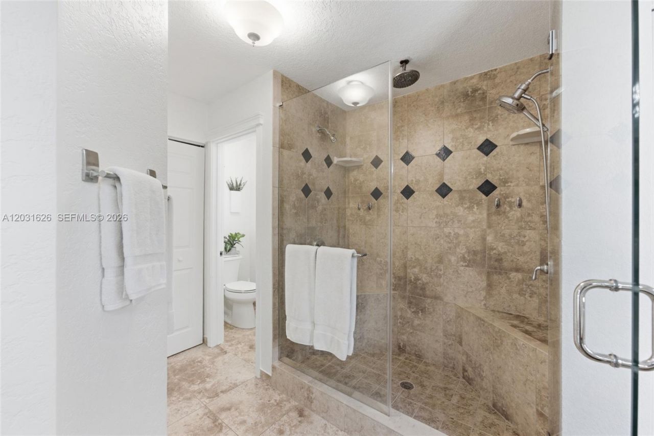943 SW 149th Way, Sunrise, FL 33326 Photo