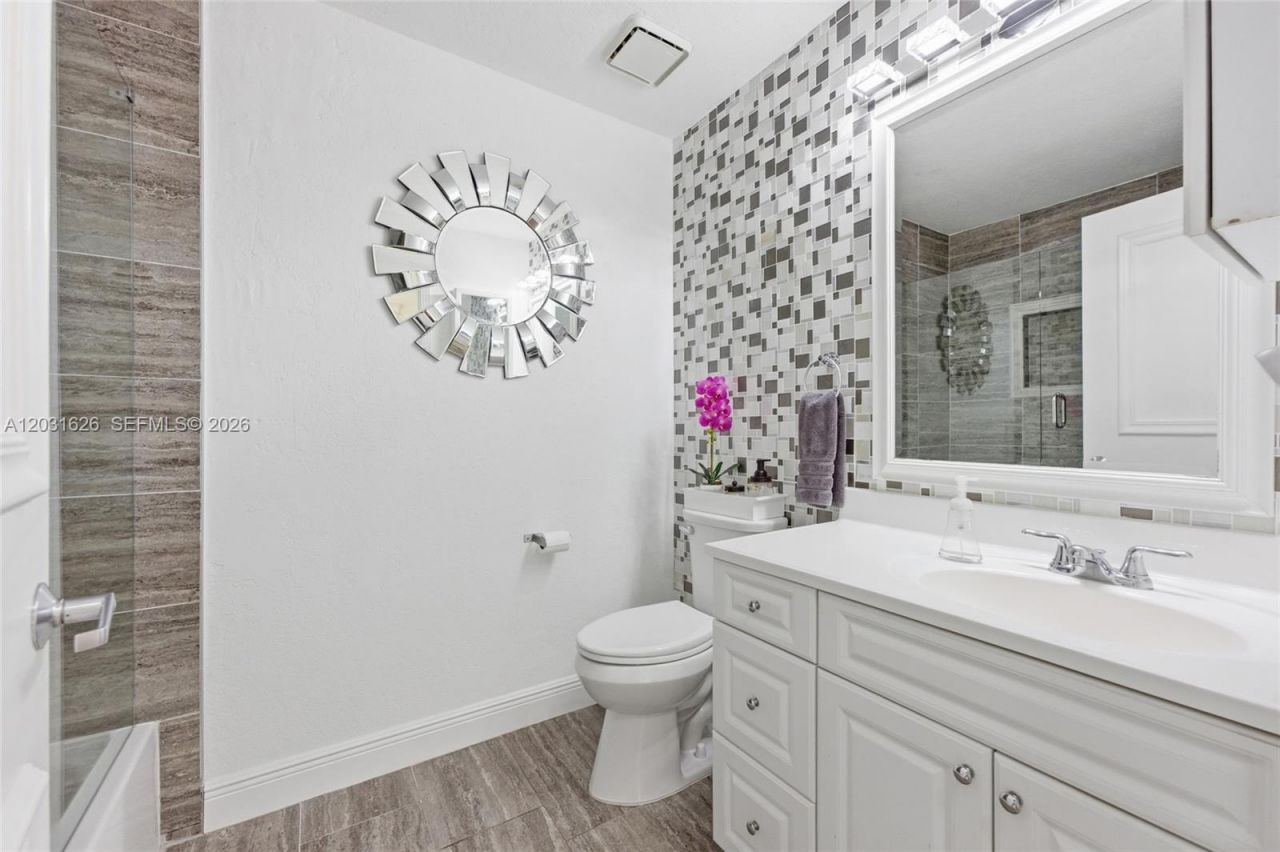 943 SW 149th Way, Sunrise, FL 33326 Photo