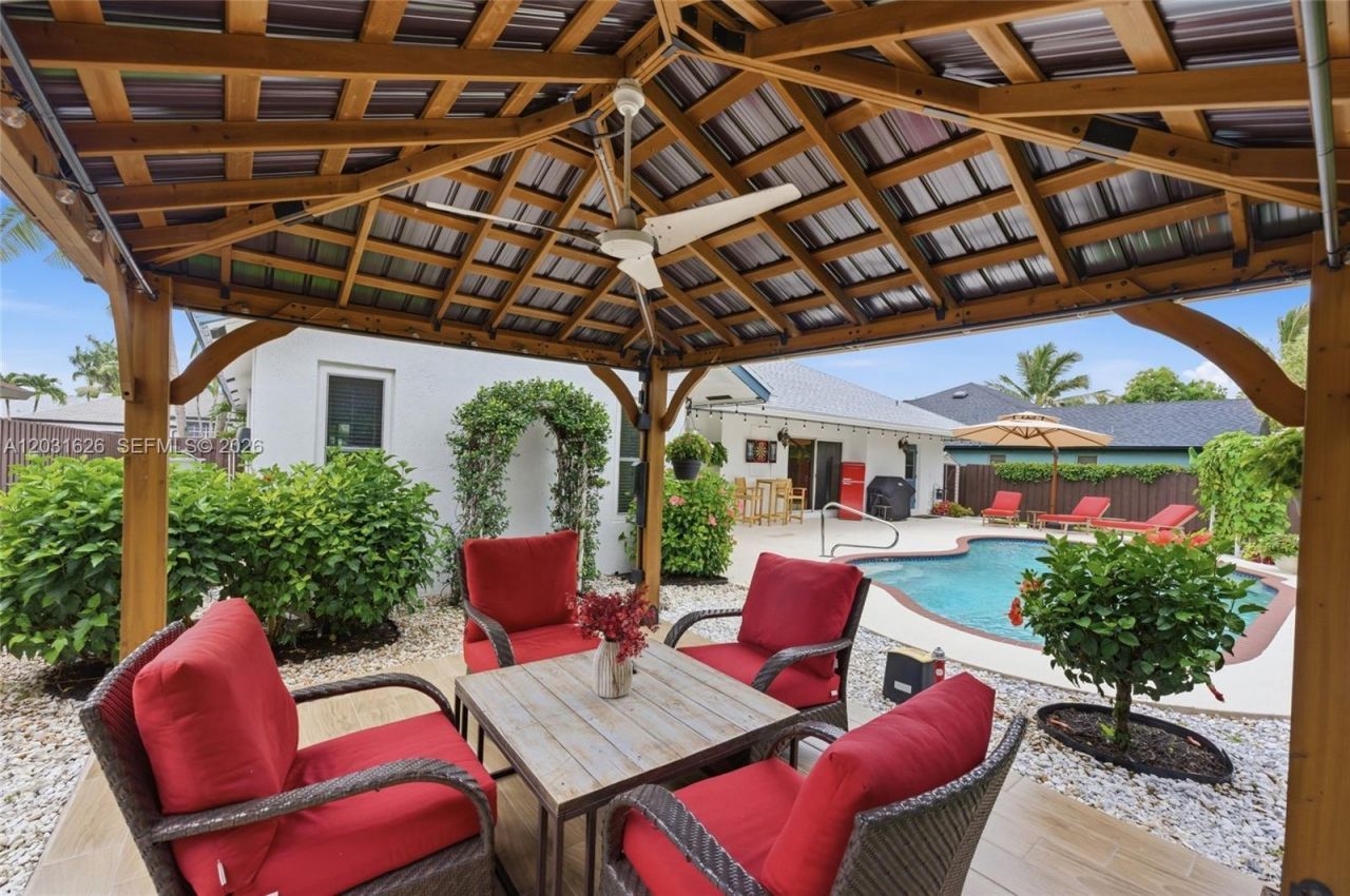 943 SW 149th Way, Sunrise, FL 33326 Photo