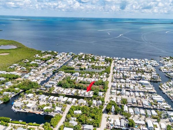 456 Bowie Ln , Key Largo, FL 33037