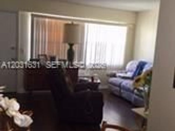100 SW 132nd Way , Unit 307K, Pembroke Pines, FL 33027