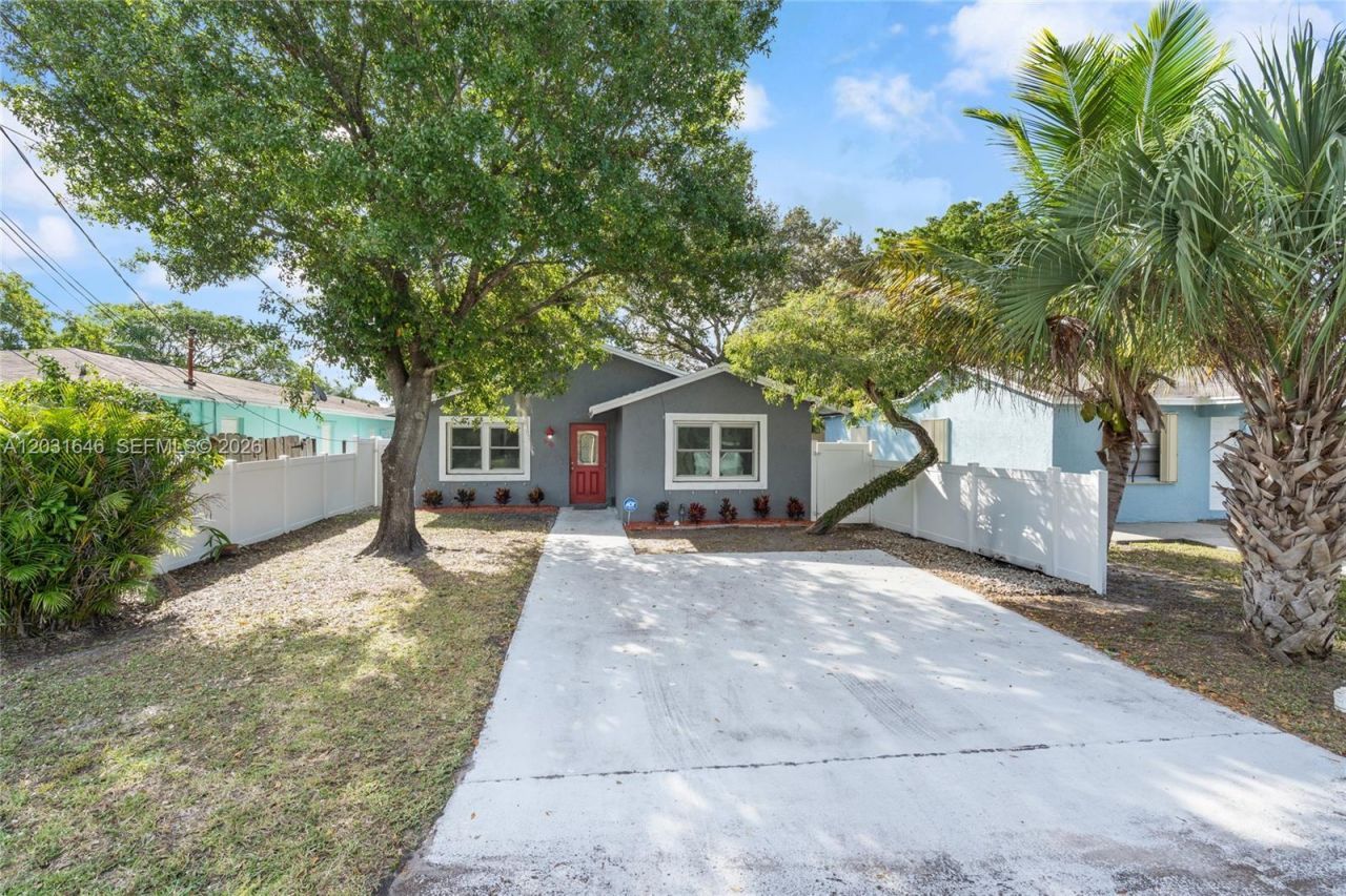 870 NE 35th St, Oakland Park, FL 33334 Main Photo