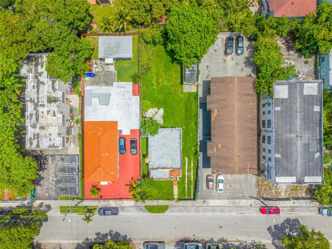 559 NW 34th St , Miami, FL 33127 Photo