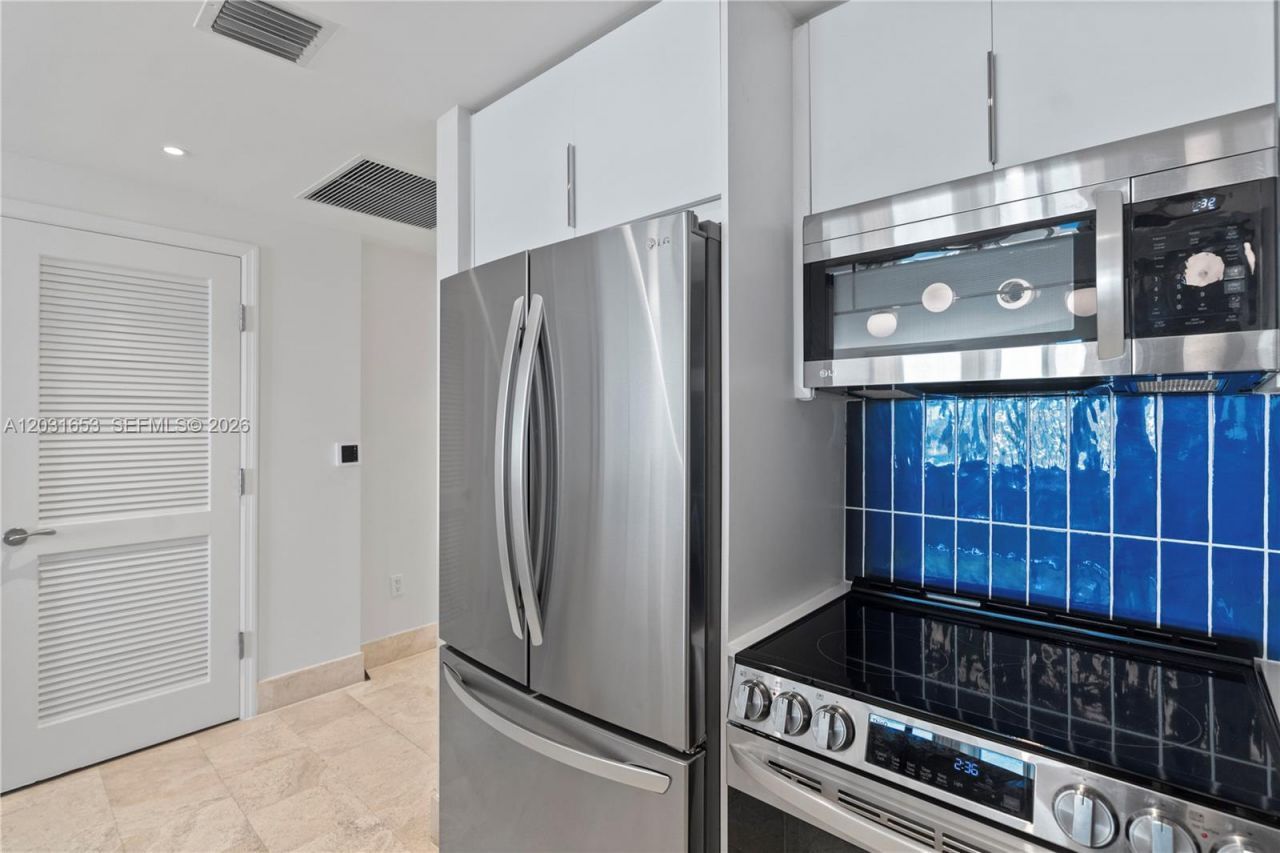 4401 Collins Av , Unit 1206, Miami Beach, FL 33140 Photo