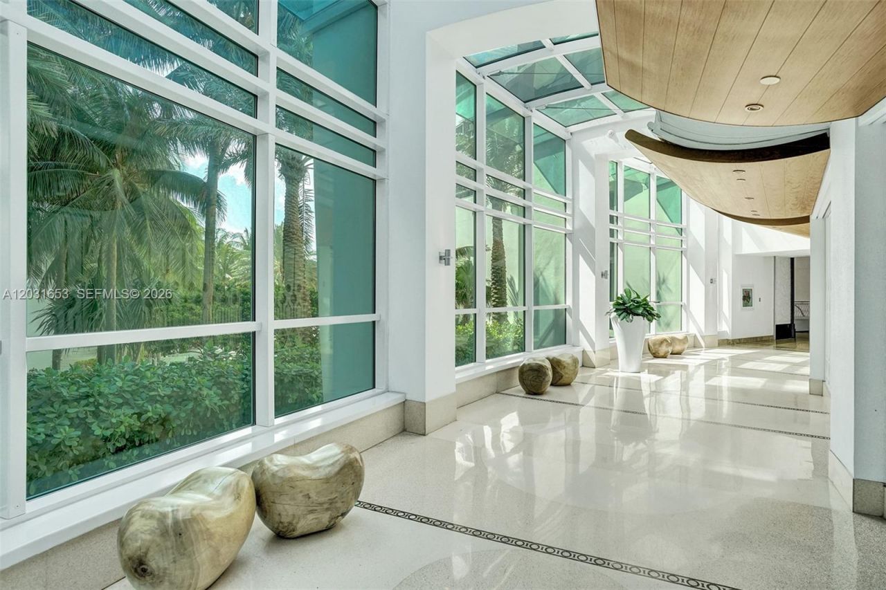 4401 Collins Av , Unit 1206, Miami Beach, FL 33140 Photo