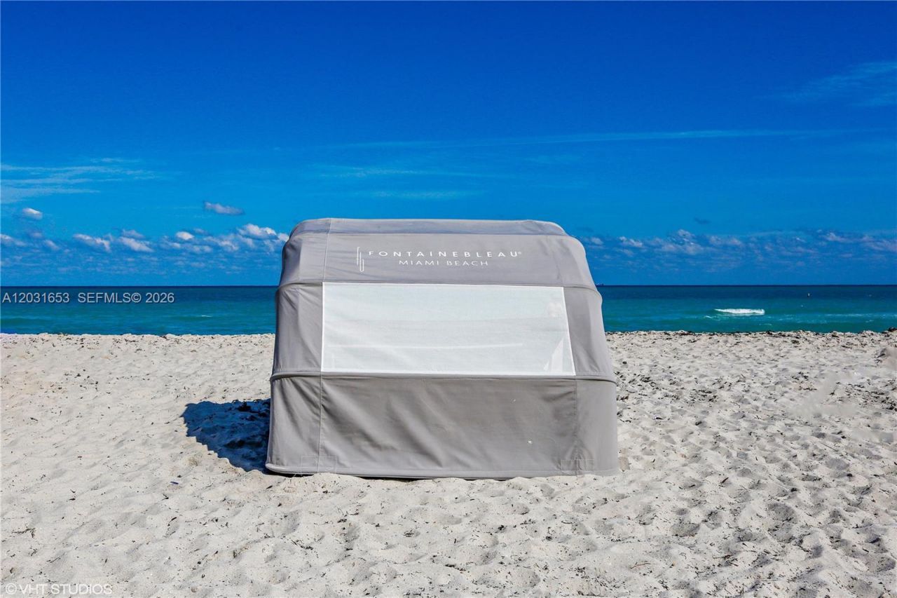 4401 Collins Av , Unit 1206, Miami Beach, FL 33140 Photo