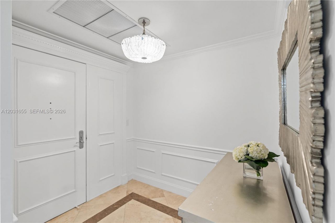 3400 SW 27th Ave , Unit 207, Miami, FL 33133 Photo