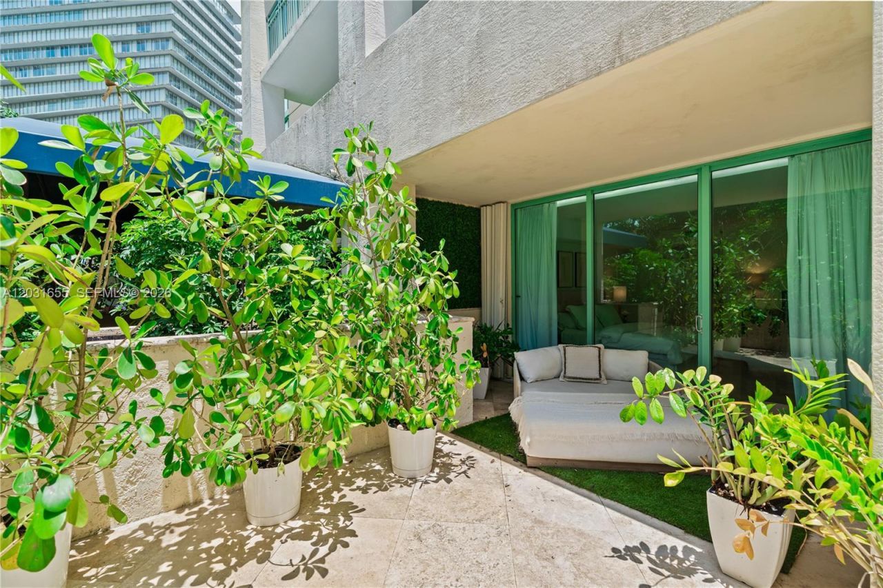 3400 SW 27th Ave , Unit 207, Miami, FL 33133 Photo