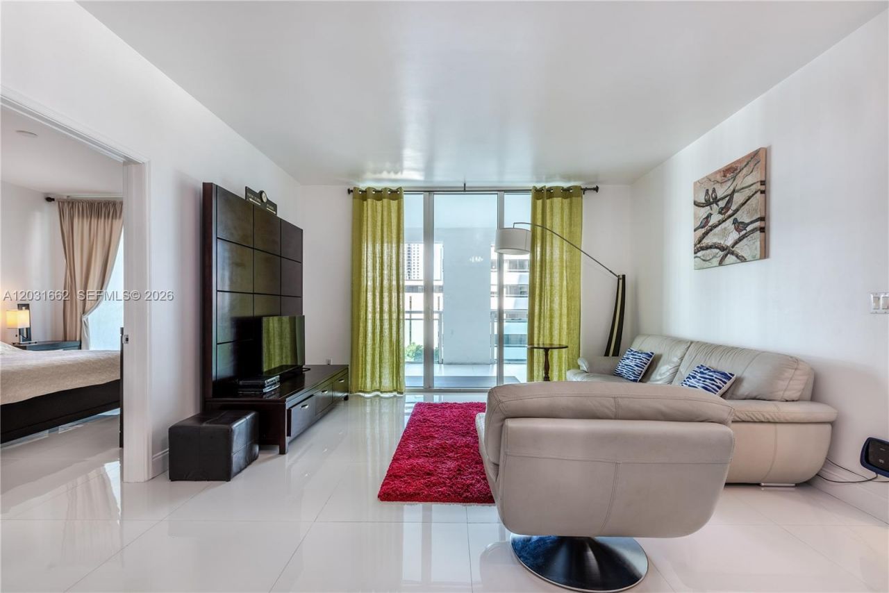 951 Brickell Ave, Unit 705, Miami, FL 33131 Photo