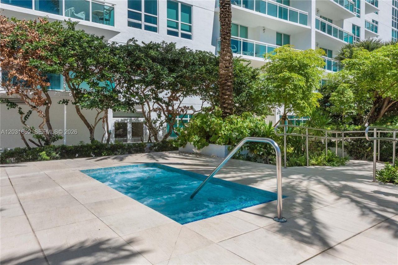 951 Brickell Ave, Unit 705, Miami, FL 33131 Photo